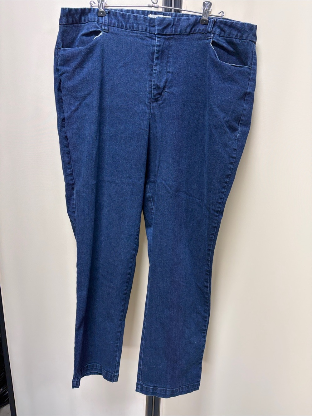 Eloquii Women's Indigo Straight-Leg Jeans